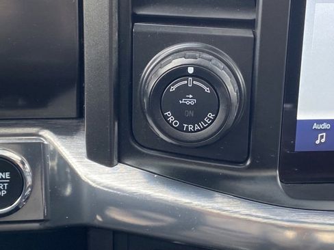 Used 2021 Ford F150 Lariat w/ Equipment Group 502A High image 21