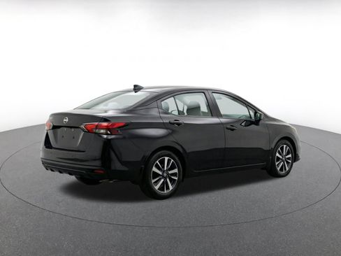Used 2025 Nissan Versa SV FWD image 11