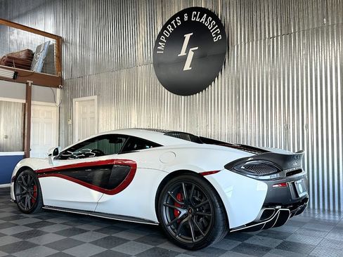 Used 2016 McLaren 570S Coupe RWD image 8