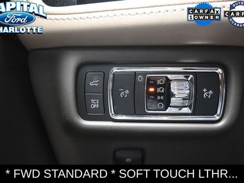 Used 2023 Lincoln Nautilus FWD image 17