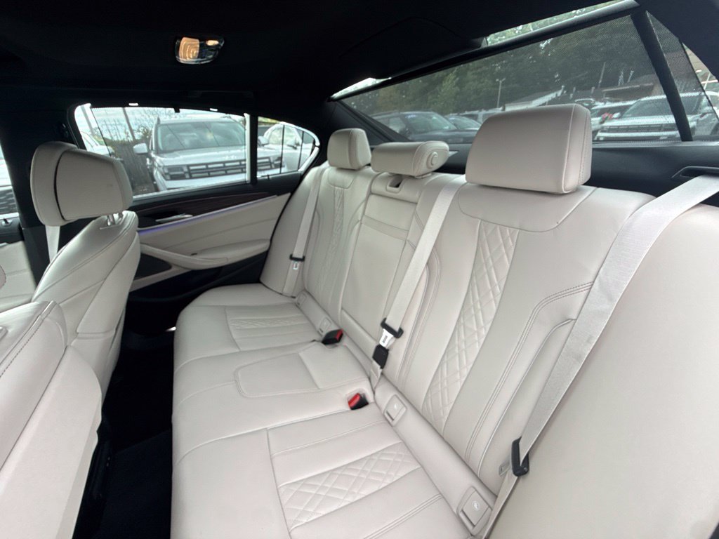 Used 2023 BMW 540i xDrive w/ Executive Package AWD/4WD image 20