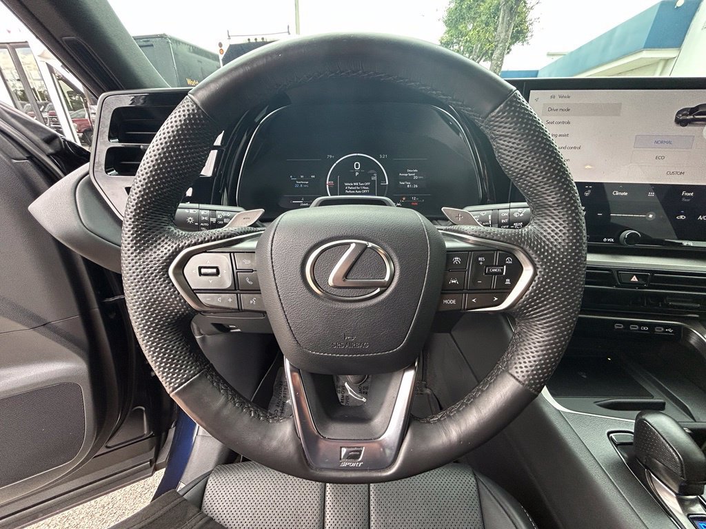 Used 2024 Lexus TX 500h AWD w/ Technology Package image 15