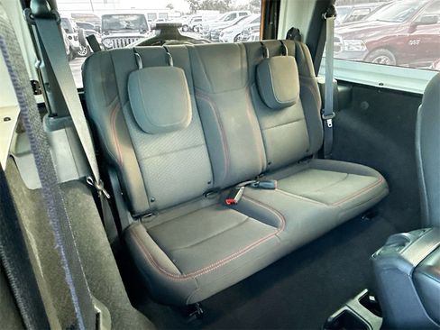 Used 2021 Jeep Wrangler Rubicon image 28