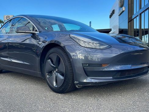 Used 2018 Tesla Model 3 Long Range image 5