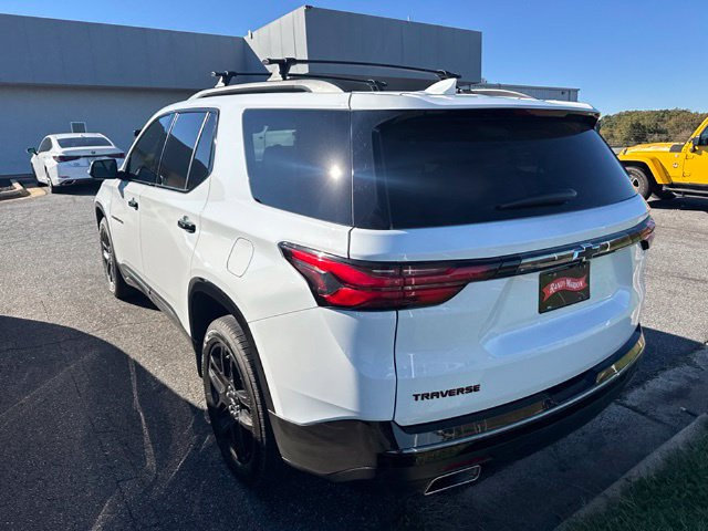 Used 2023 Chevrolet Traverse Premier w/ Redline Edition FWD image 8