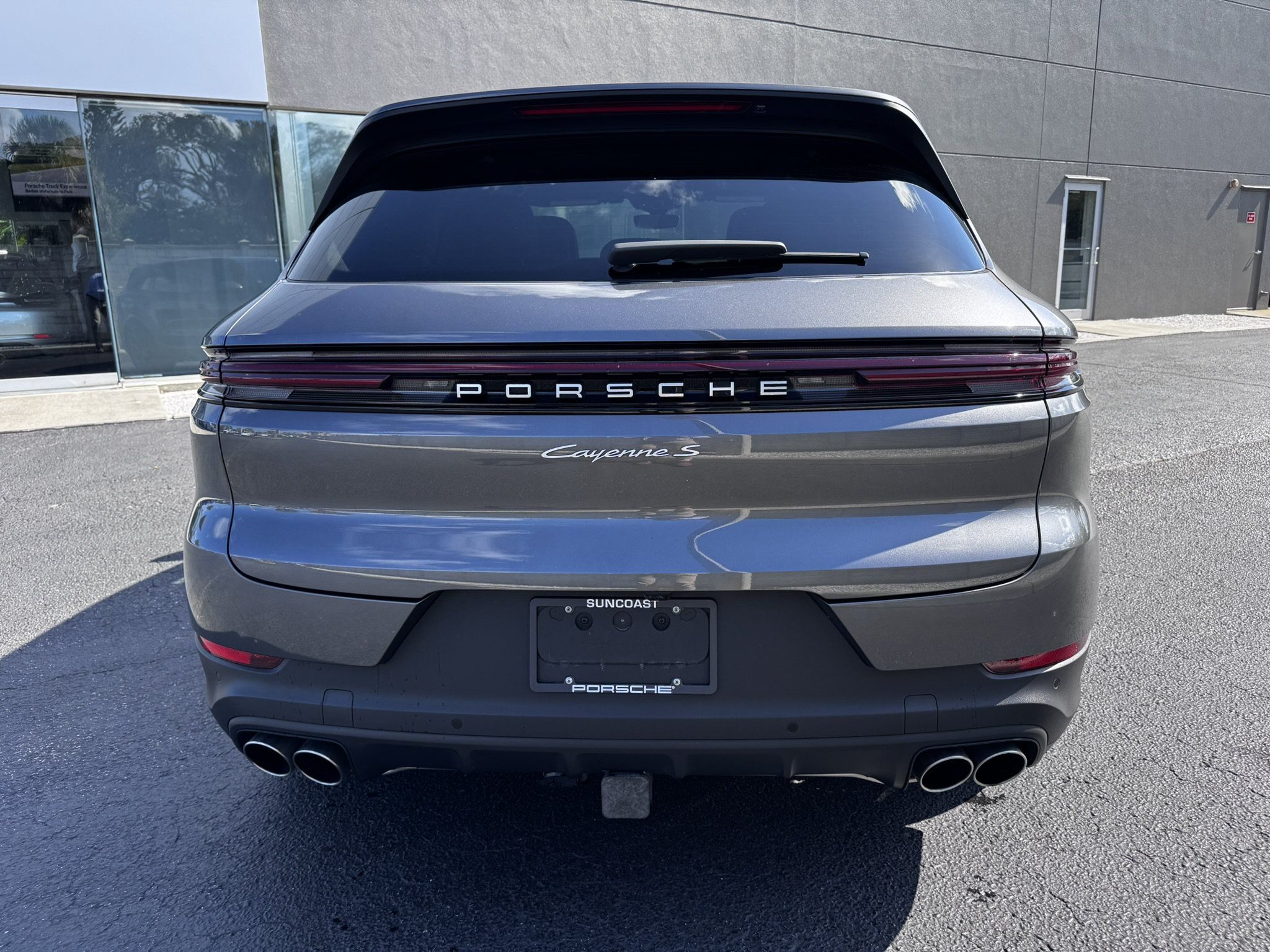 Certified 2024 Porsche Cayenne S AWD/4WD image 8