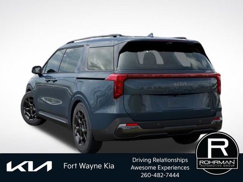 New 2026 Kia Carnival SX w/ SX Dark Edition Package FWD image 4