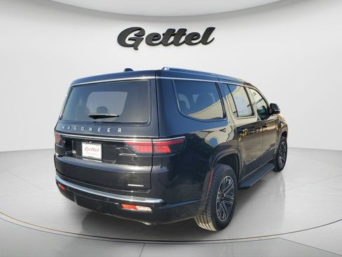 Used 2024 Jeep Wagoneer Series II RWD image 4