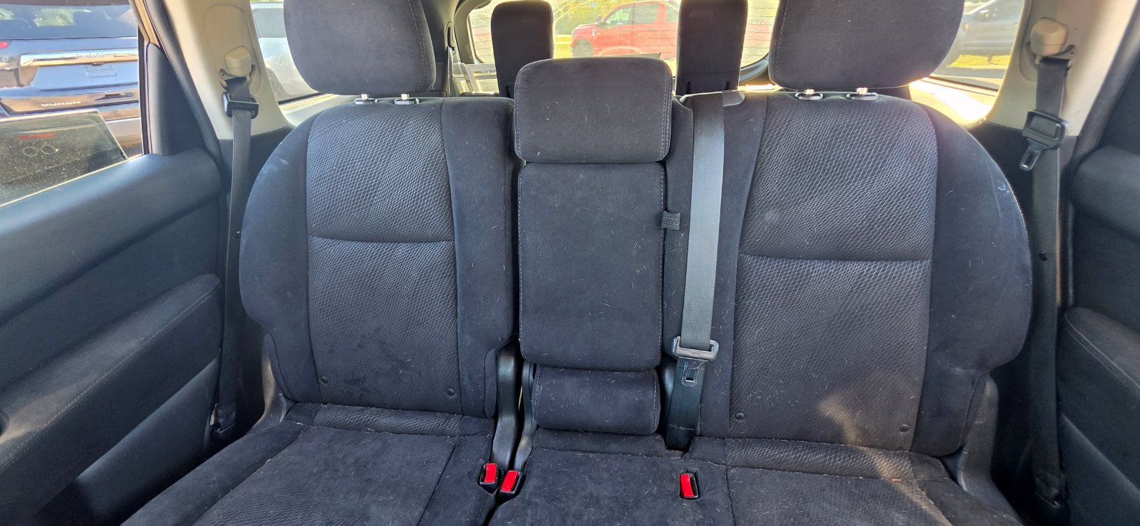 Used 2015 Nissan Pathfinder SV w/ Cargo Package FWD image 10