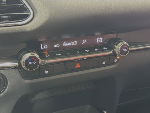 New 2025 MAZDA CX-30 AWD 2.5 S w/ Preferred Package image 26