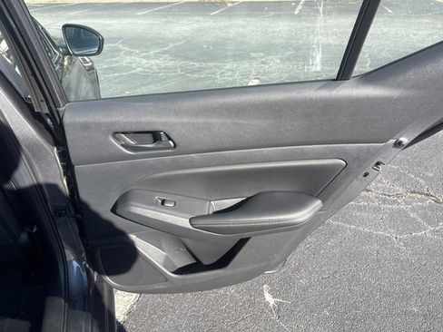 Used 2025 Nissan Altima 2.5 SV image 19