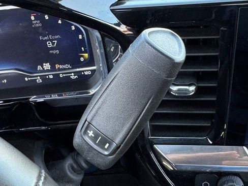 Used 2025 Chevrolet Silverado 1500 LT image 22