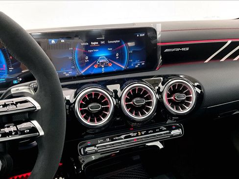 New 2026 Mercedes-Benz CLA 35 AMG 4MATIC image 7