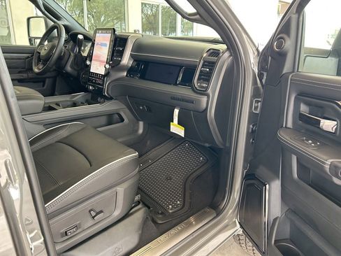 New 2026 RAM 3500 Limited image 32