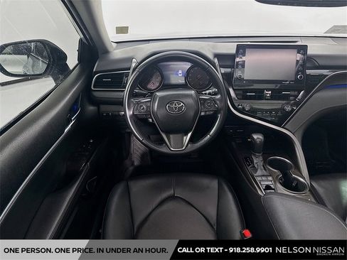 Used 2022 Toyota Camry XSE image 23