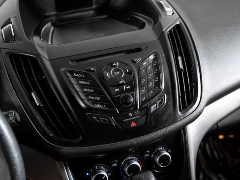 Used 2014 Ford Escape SE FWD image 20