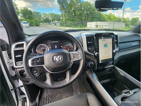 Used 2023 RAM 1500 Big Horn AWD/4WD image 27