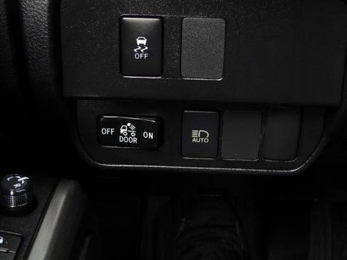 Used 2020 Toyota Tacoma SR5 image 67