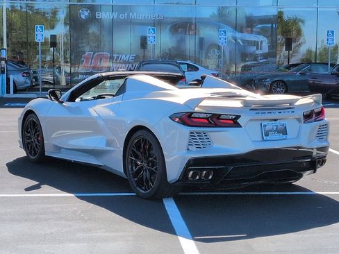 Used 2024 Chevrolet Corvette Stingray Premium Conv w/ Z51 Performance Package image 8