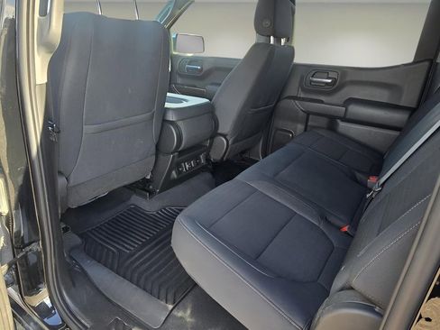 Used 2021 Chevrolet Silverado 1500 LT w/ Safety Package II image 15