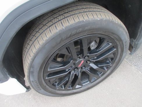 Used 2021 GMC Sierra 1500 Denali image 11