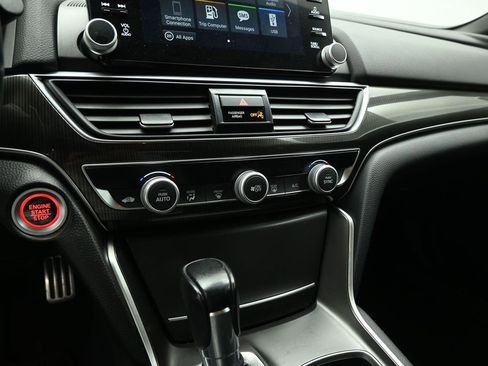Used 2019 Honda Accord Sport image 15