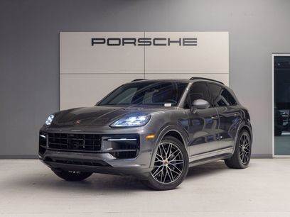 Certified 2025 Porsche Cayenne