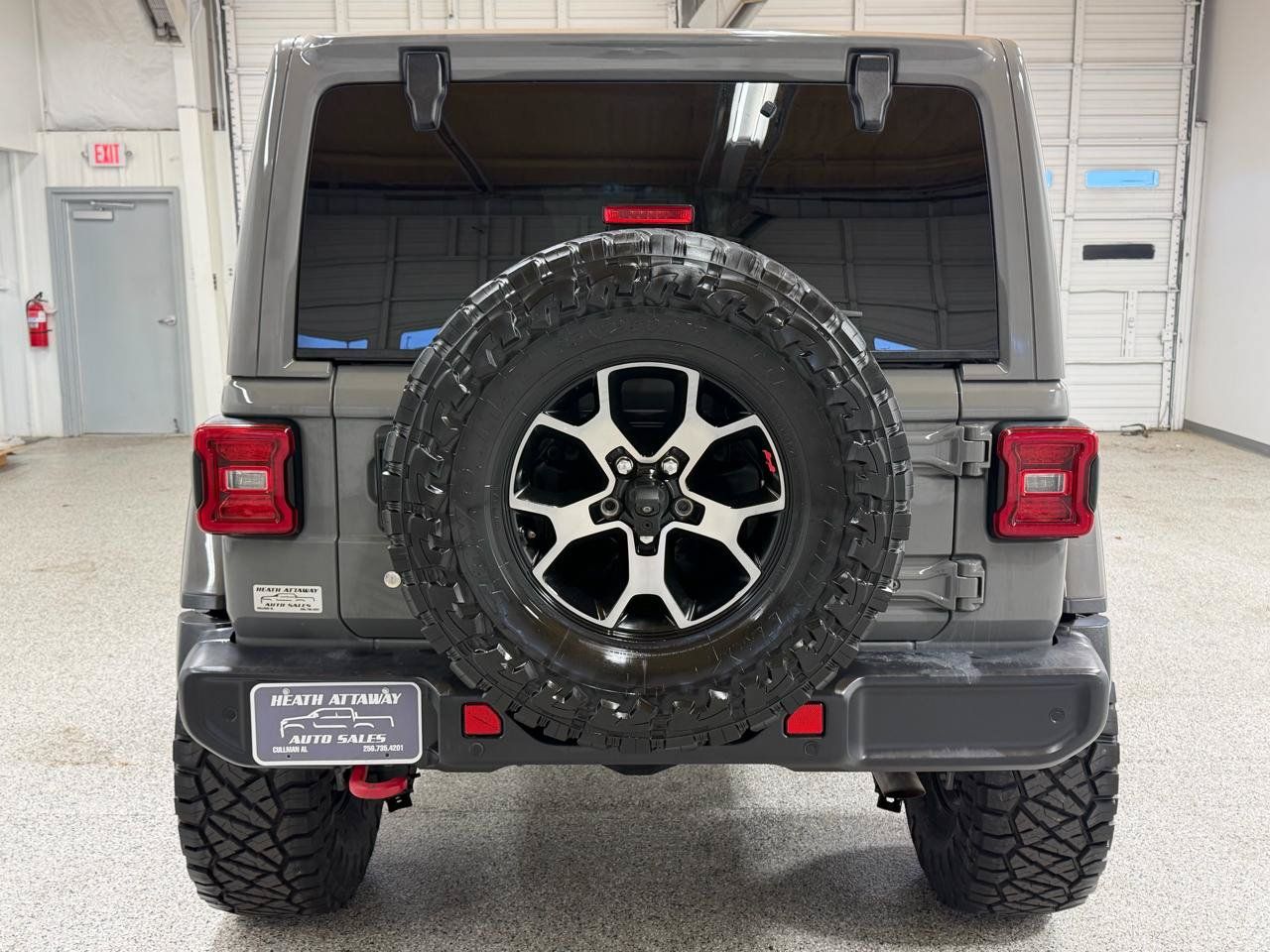 Used 2019 Jeep Wrangler Unlimited Rubicon AWD/4WD image 3