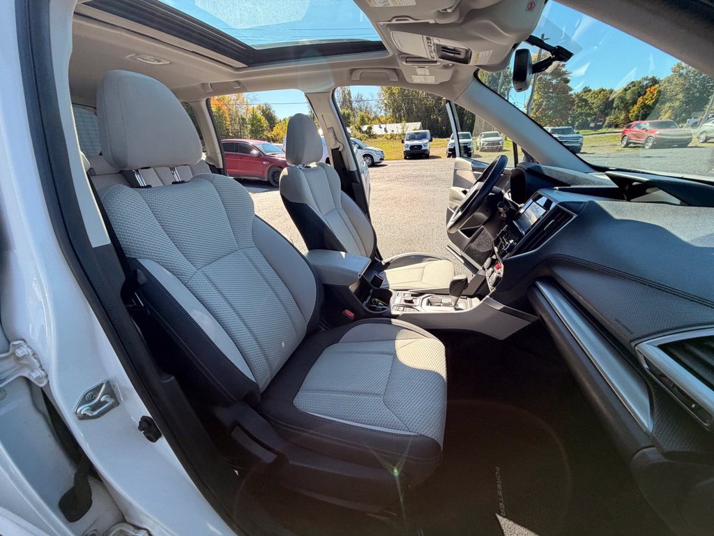 Used 2021 Subaru Forester Premium AWD/4WD image 28