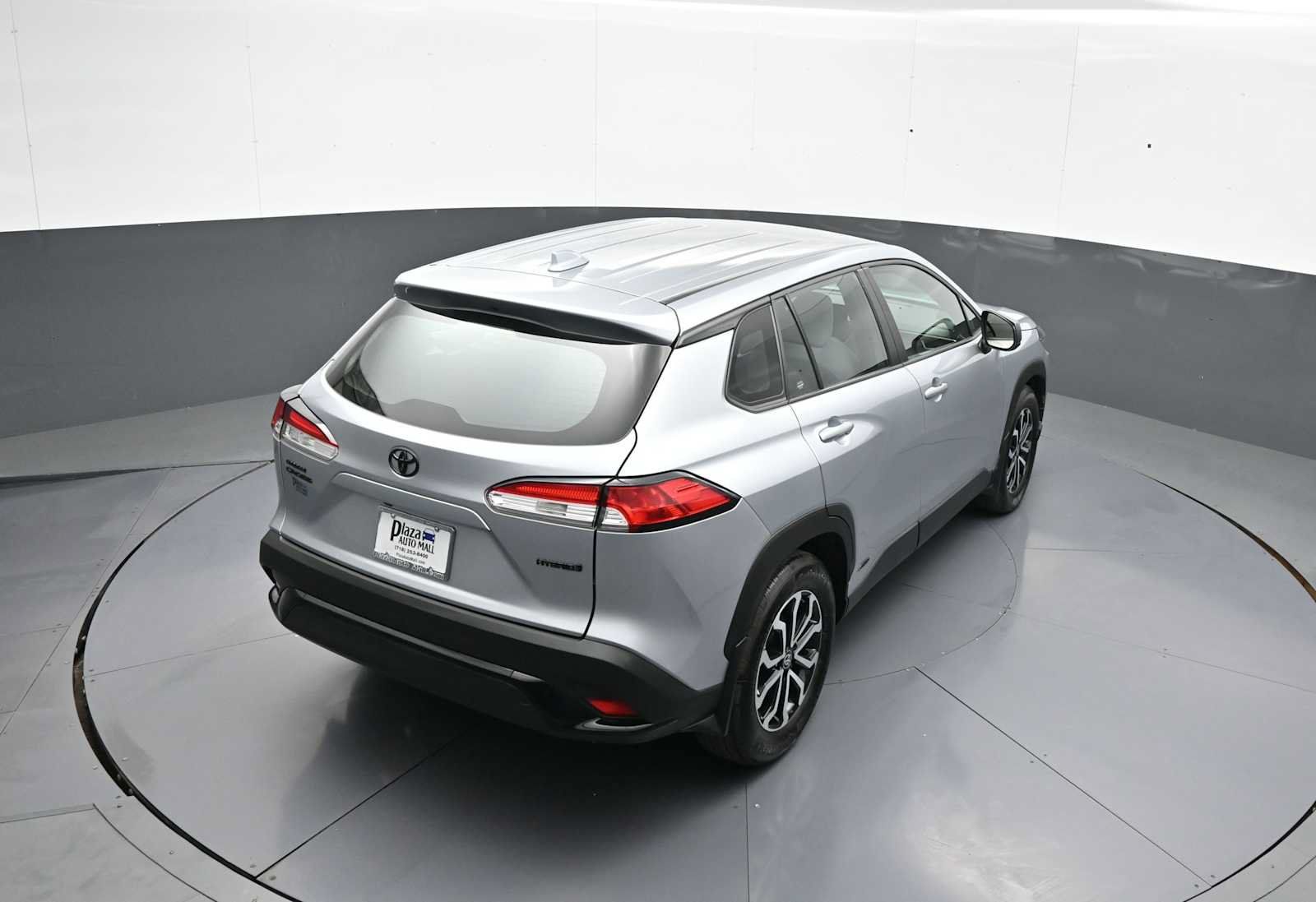 Certified 2024 Toyota Corolla Cross AWD Hybrid image 35