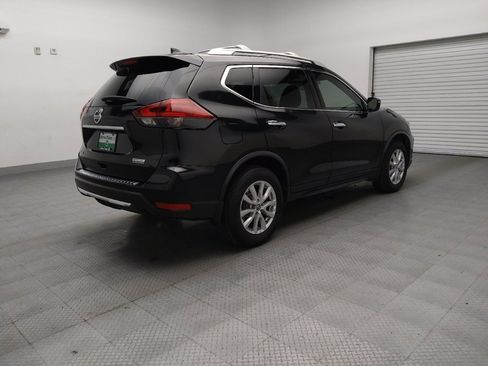 Used 2020 Nissan Rogue S w/ Special Edition Package image 9