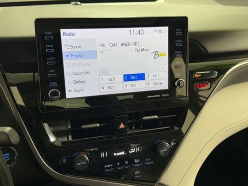 Used 2023 Toyota Camry SE image 23