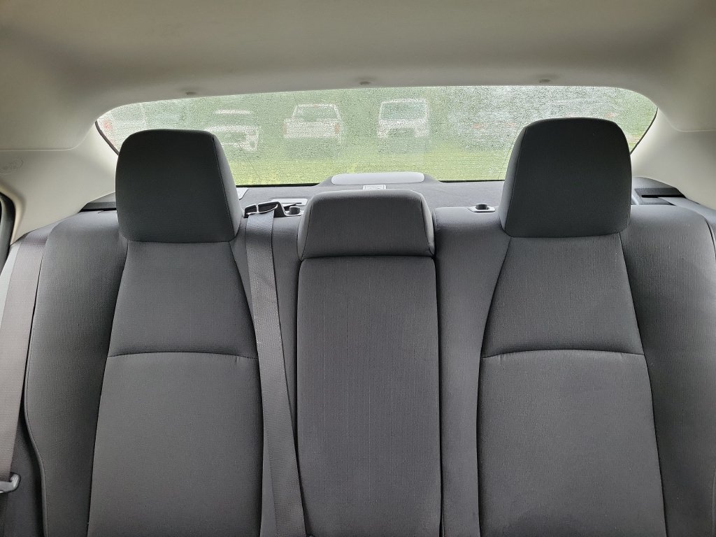 Used 2024 Toyota Corolla LE FWD image 15