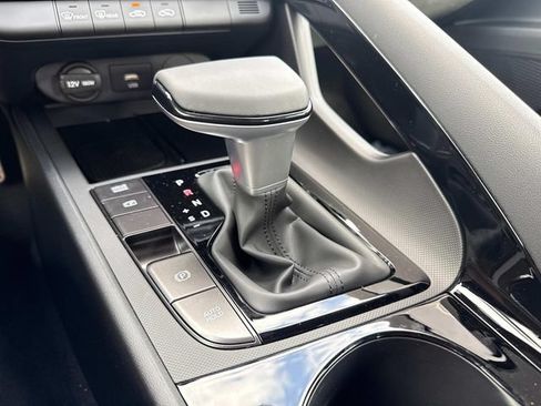 New 2026 Hyundai Elantra SEL FWD image 30