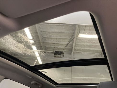 New 2026 Acura MDX SH-AWD image 21