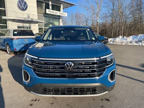 Certified 2025 Volkswagen Atlas SEL image 6