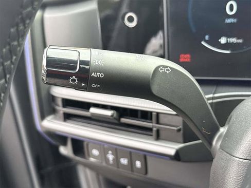 Used 2024 Hyundai Santa Fe Calligraphy image 27