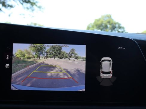 Used 2023 Kia Niro EX Touring FWD image 36