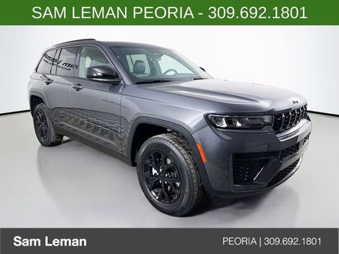 New 2026 Jeep Grand Cherokee Altitude image 1