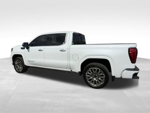Used 2026 GMC Sierra 1500 Denali Ultimate AWD/4WD image 6