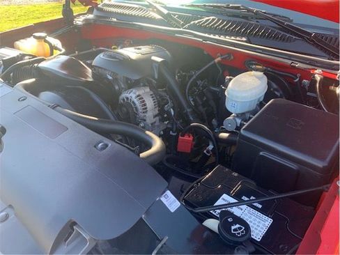 Used 2004 Chevrolet Silverado 1500 LS w/ Light Duty Power Package image 16