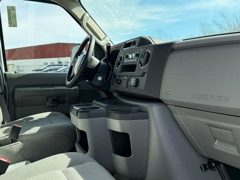 New 2025 Ford E-350 and Econoline 350 Super Duty w/ Power Equipment Group RWD image 15