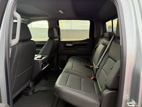 New 2026 GMC Sierra 1500 SLT w/ SLT Premium Plus Package image 19