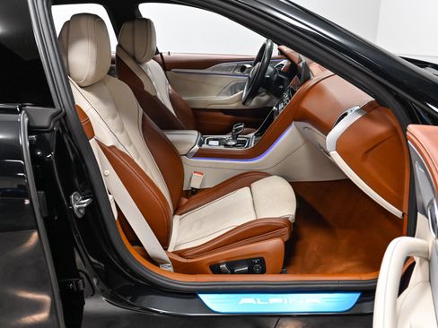 Used 2023 BMW ALPINA B8 xDrive Gran Coupe AWD/4WD image 37