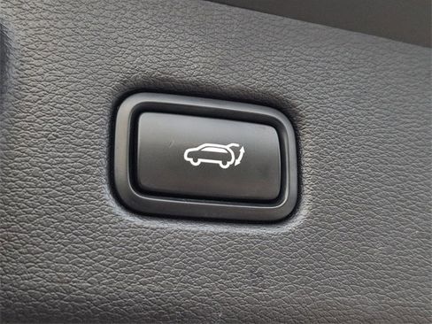 Used 2022 Kia Telluride SX w/ SX Prestige Package image 30