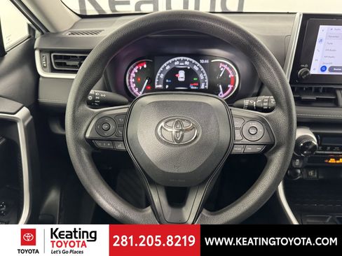 Certified 2023 Toyota RAV4 XLE image 28