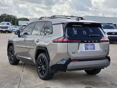 Used 2026 Toyota RAV4 SE AWD/4WD image 7