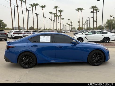 Used 2021 Lexus IS 300 w/ Comfort Package RWD image 7