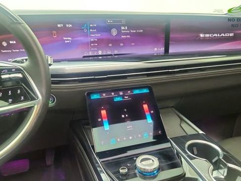 Used 2025 Cadillac Escalade Sport w/ Touring Package AWD/4WD image 51