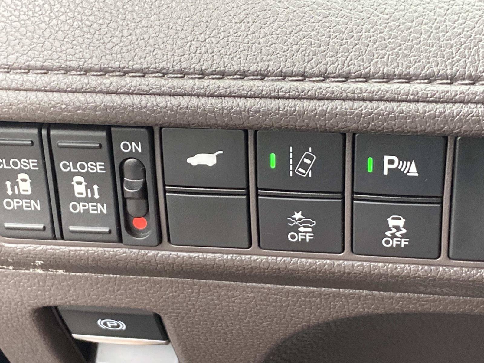 Used 2019 Honda Odyssey Elite image 25